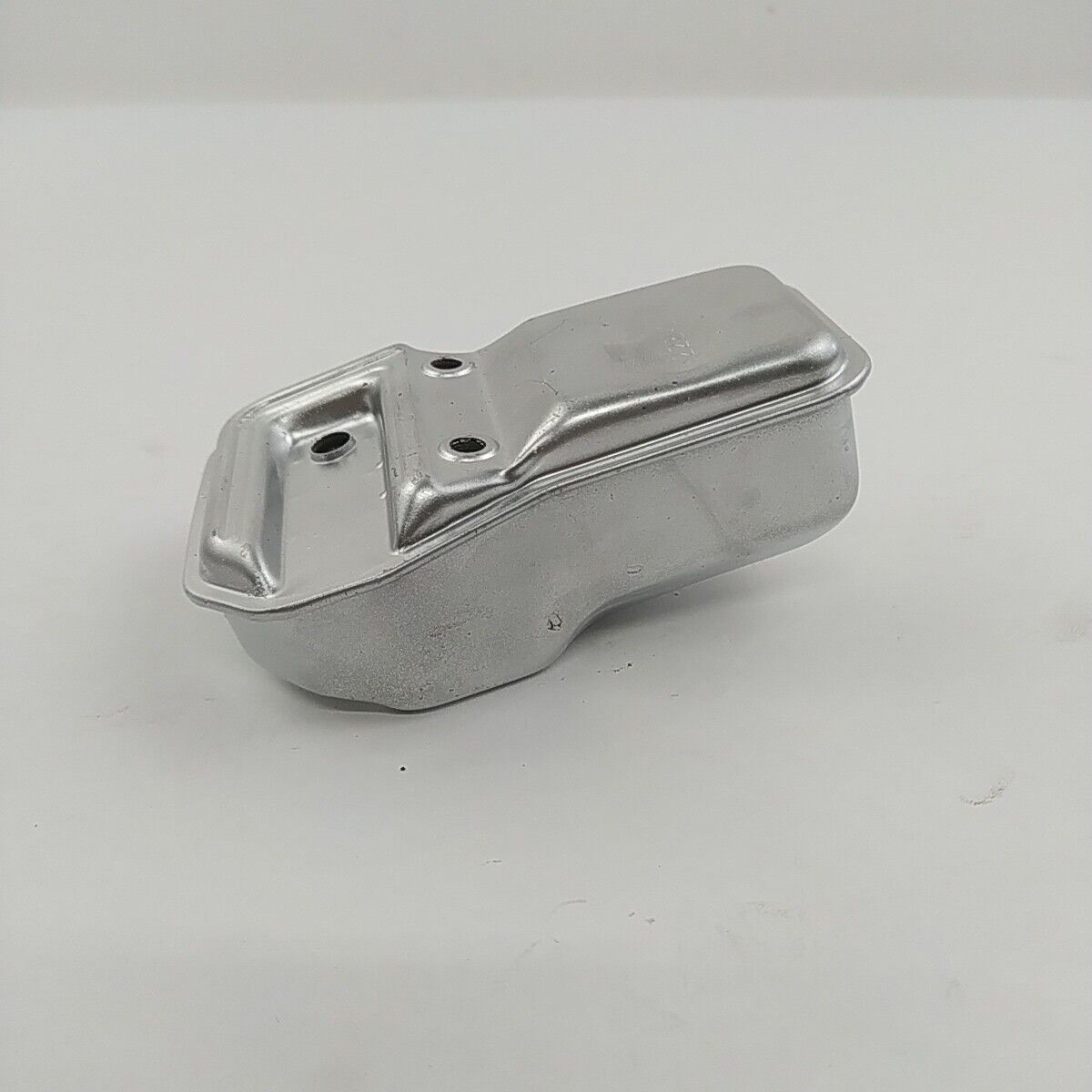 ricambio MARMITTA SILENZIATORE di scarico per MOTOSEGA ALPINA A350 usato