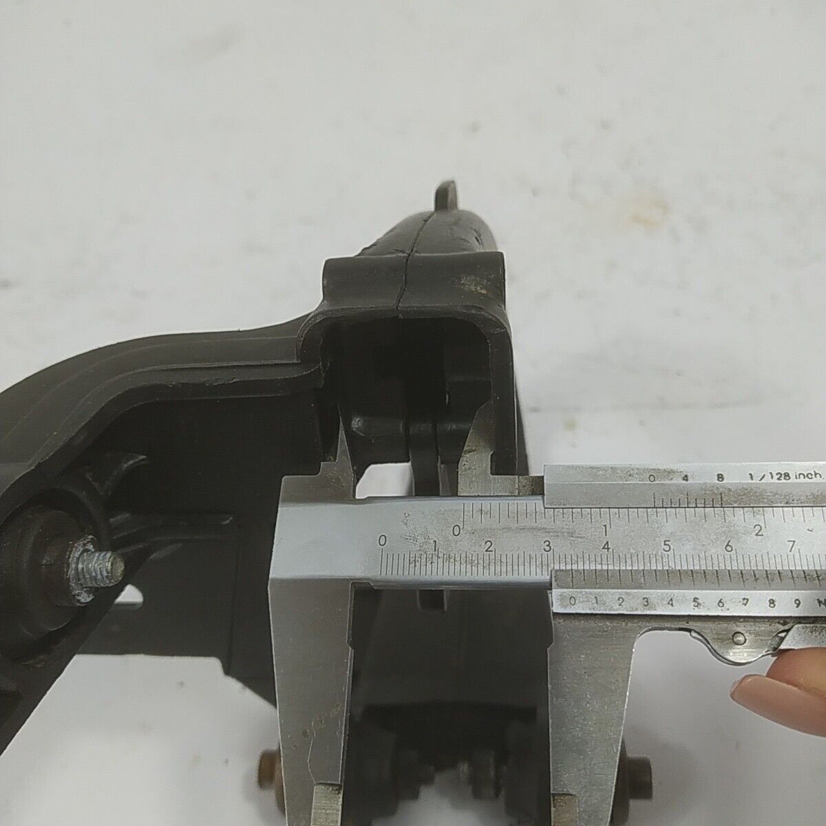 Ricambi IMPUGNATURA MANIGLIA manico COMANDI usati per motosega ALPINA prof 70 