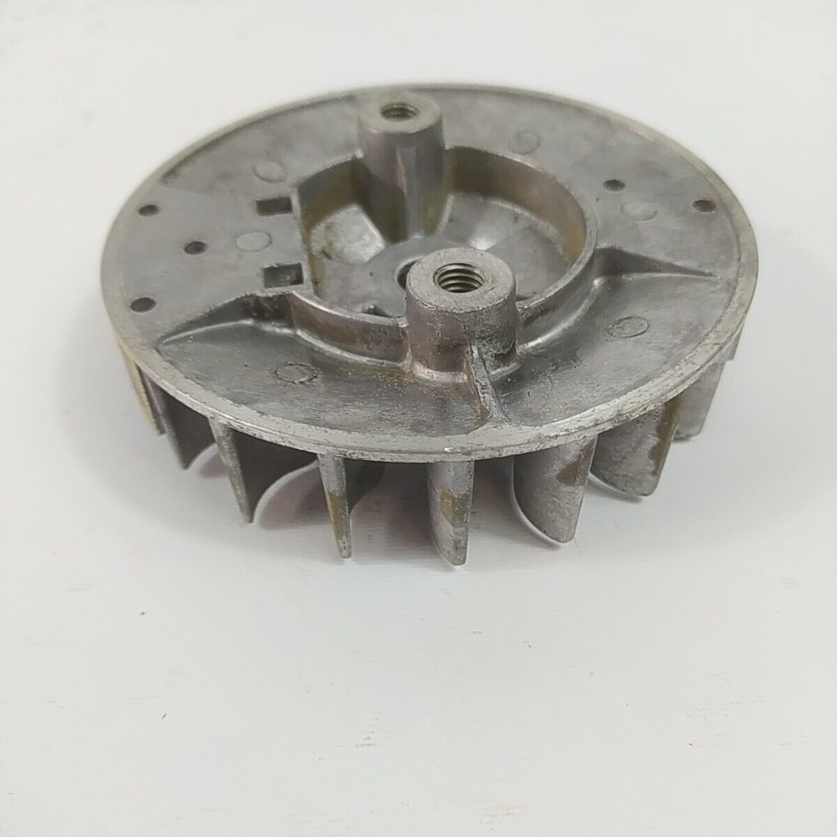 Ricambio VOLANO MAGNETICO DI AVVIAMENTO per decespugliatore TANAKA 501 ik usato