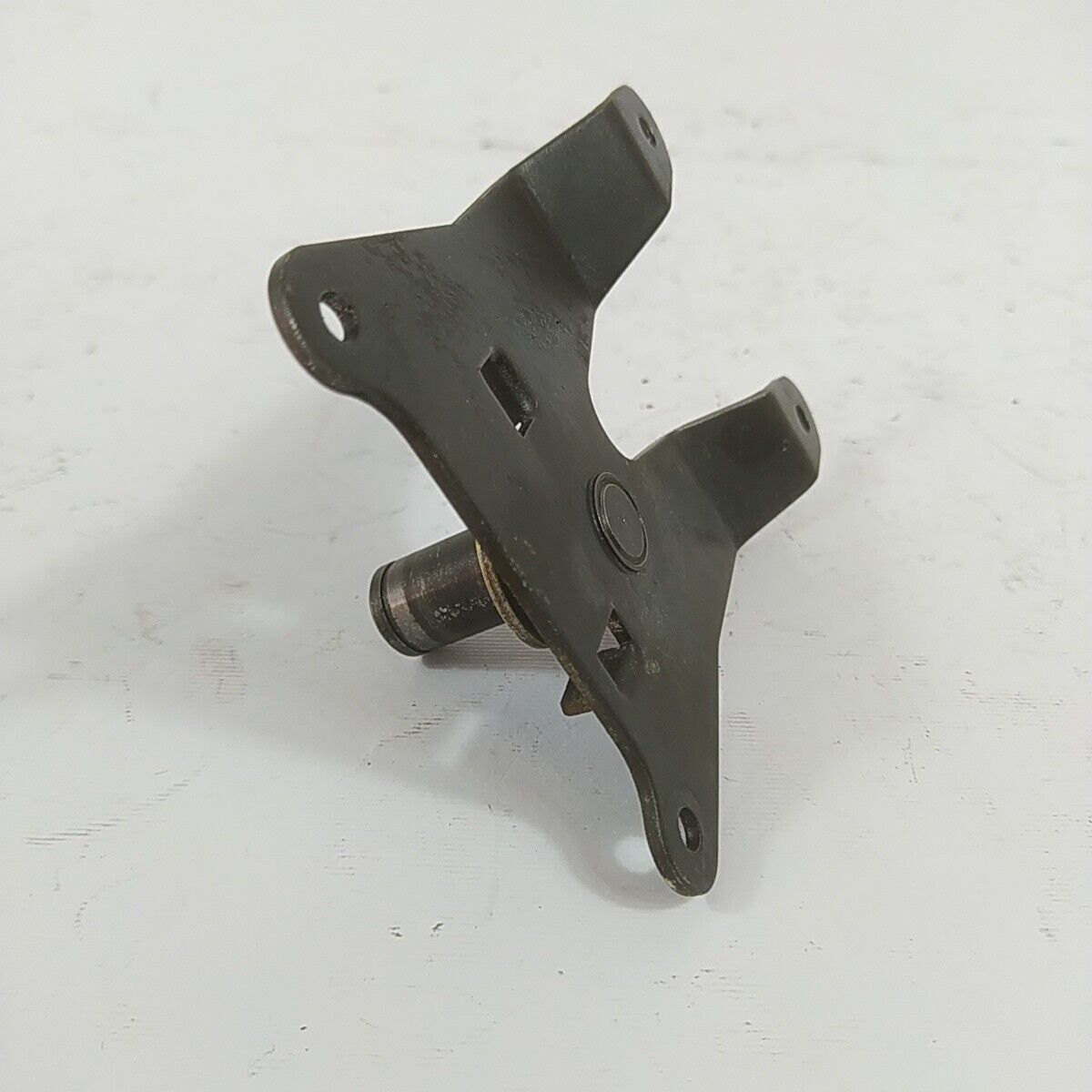 Ricambio STAFFA supporto MOTORE A ZAINO usato per decespugliatore ZENOAH G43L