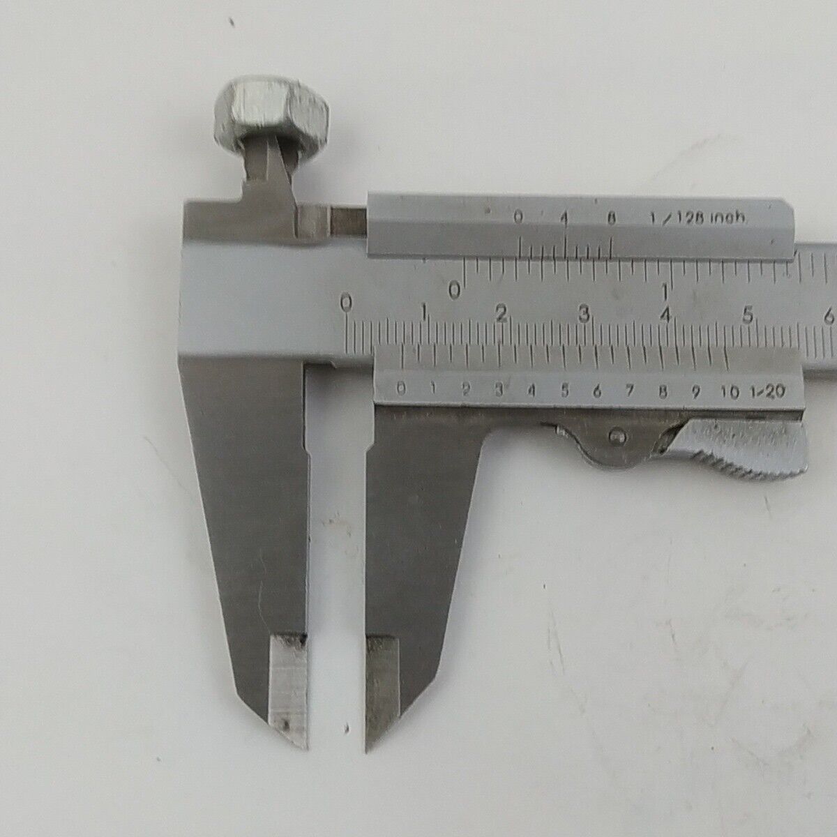 Ricambio DADO ALBERO MOTORE  CRICCHETTO per decespugliatore MITSUBISHI TL 52 42