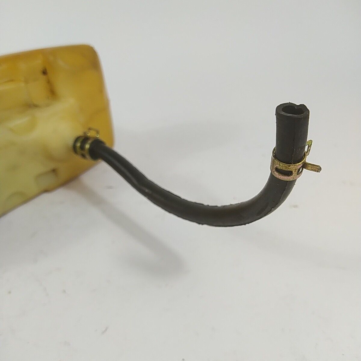 Ricambio DECESPUGLIATORE kawasaki kt 17 SERBATOIO carburante benzina mix usato