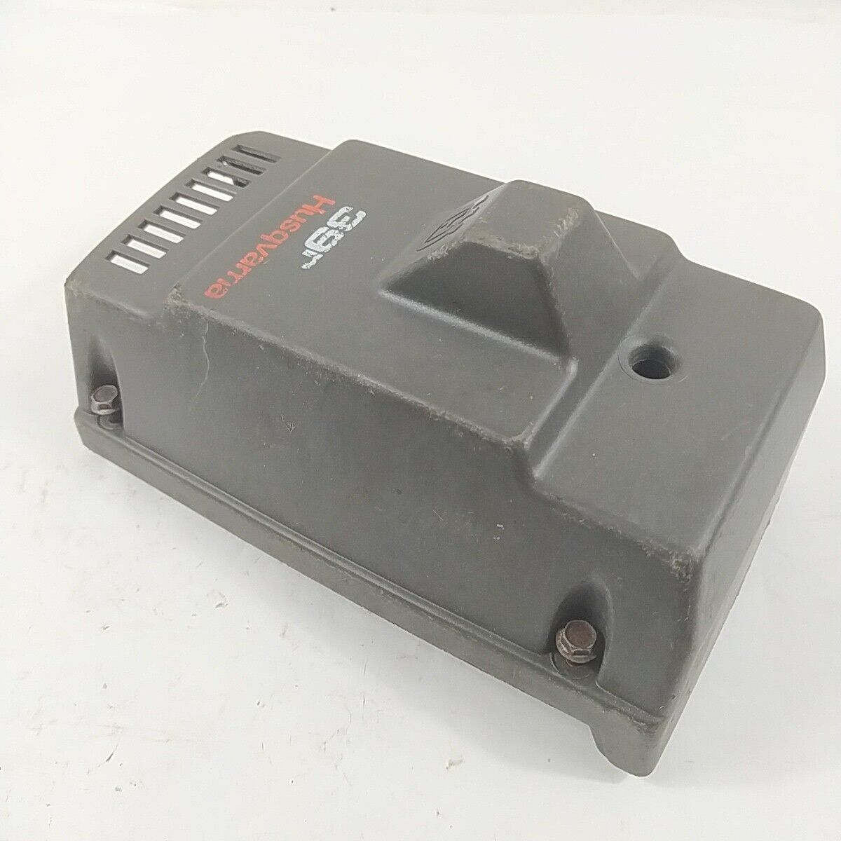 Ricambi per DECESPUGLIATORE HUSQVARNA 39 R usati COPERCHIO MOTORE COPRI CILINDRO