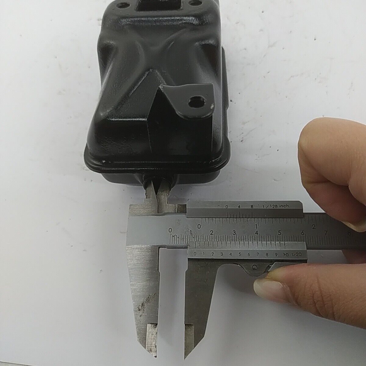 Ricambi MARMITTA TERMINALE DI SCARICO usati decespugliatore Komatsu ZENOAH G5K