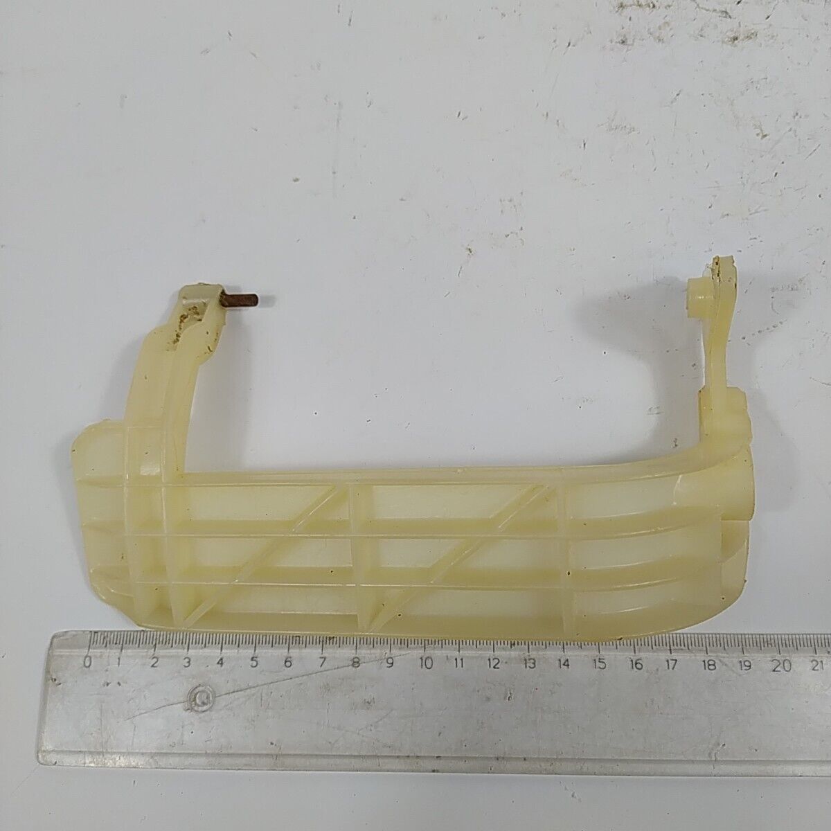 IMPUGNATURA PROTEZIONE BLOCCO CATENA per motosega ALPINA CASTOR  P 34 S usato