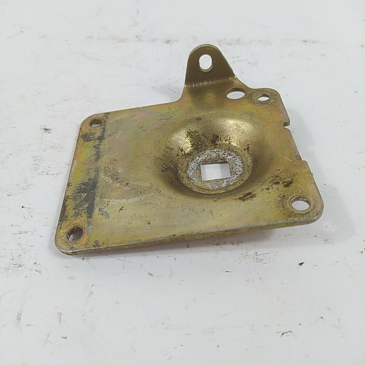 Ricambio usato STAFFA MOTORE A ZAINO per DECESPUGLIATORE EMAK EFCO JET OLEOMAC