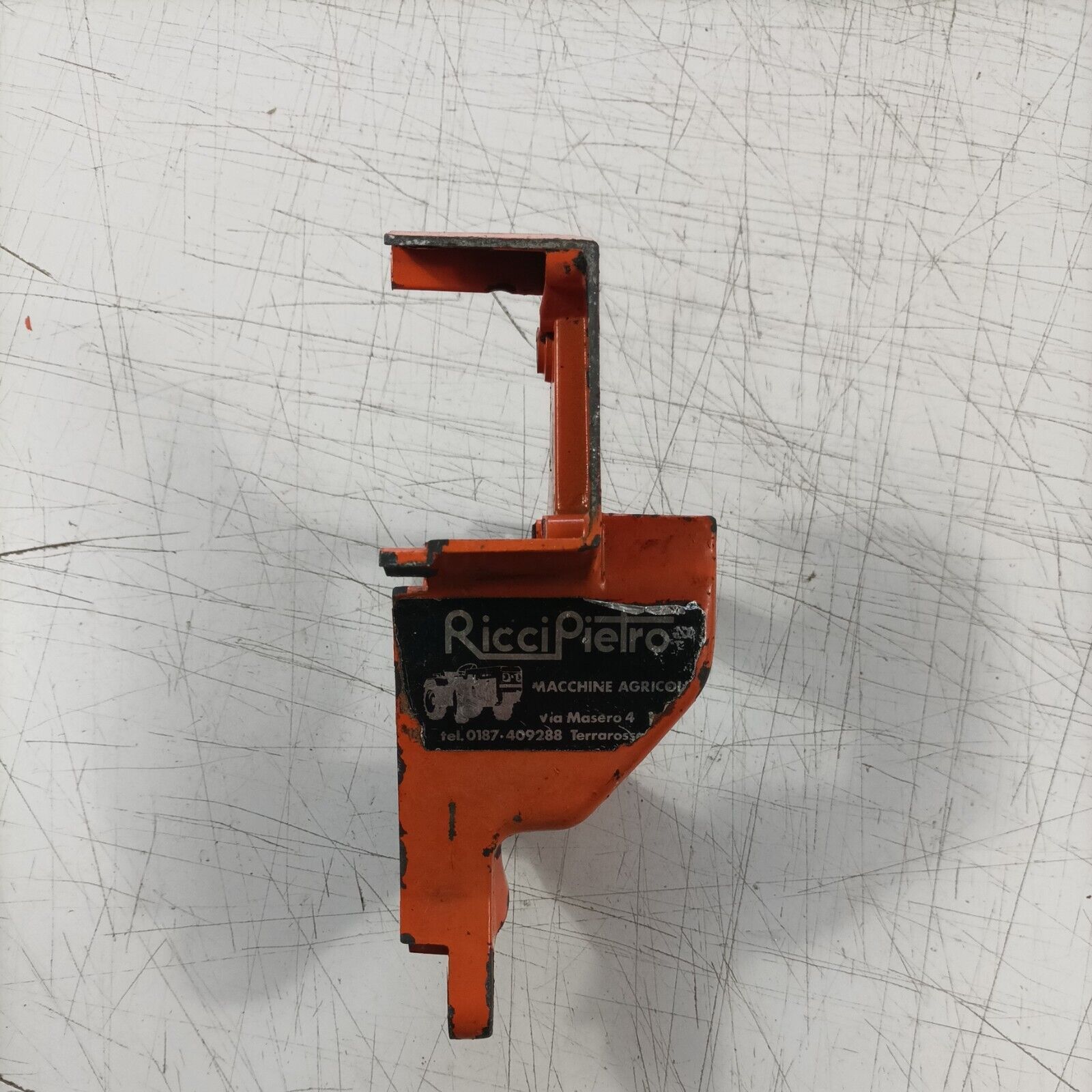 MOTOSEGA OLEOMAC 240 CARTER coperchio MOTORE MARMITTA TELAIO LATERALE DX usato