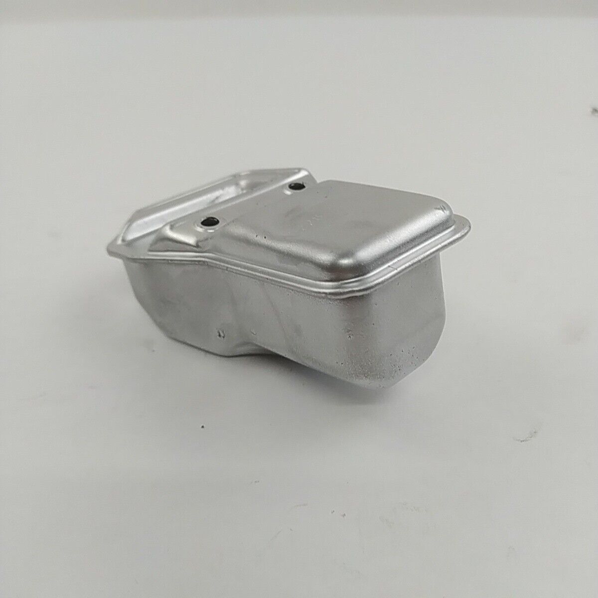 ricambio MARMITTA SILENZIATORE di scarico per MOTOSEGA ALPINA A350 usato