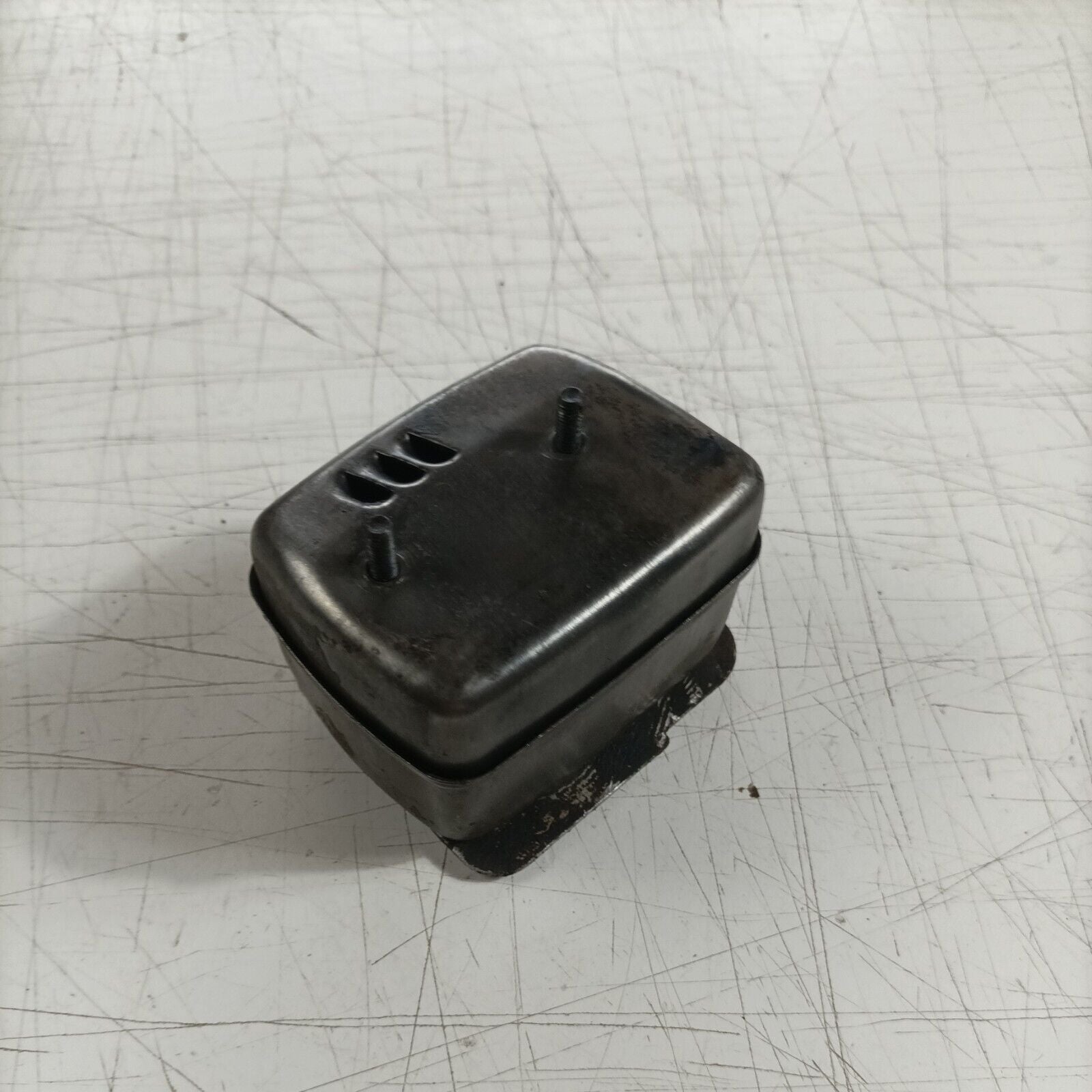 TERMINALE di scarico MARMITTA PER MOTOSEGA EMAK OLEOMAC 940 940C EFCO usato