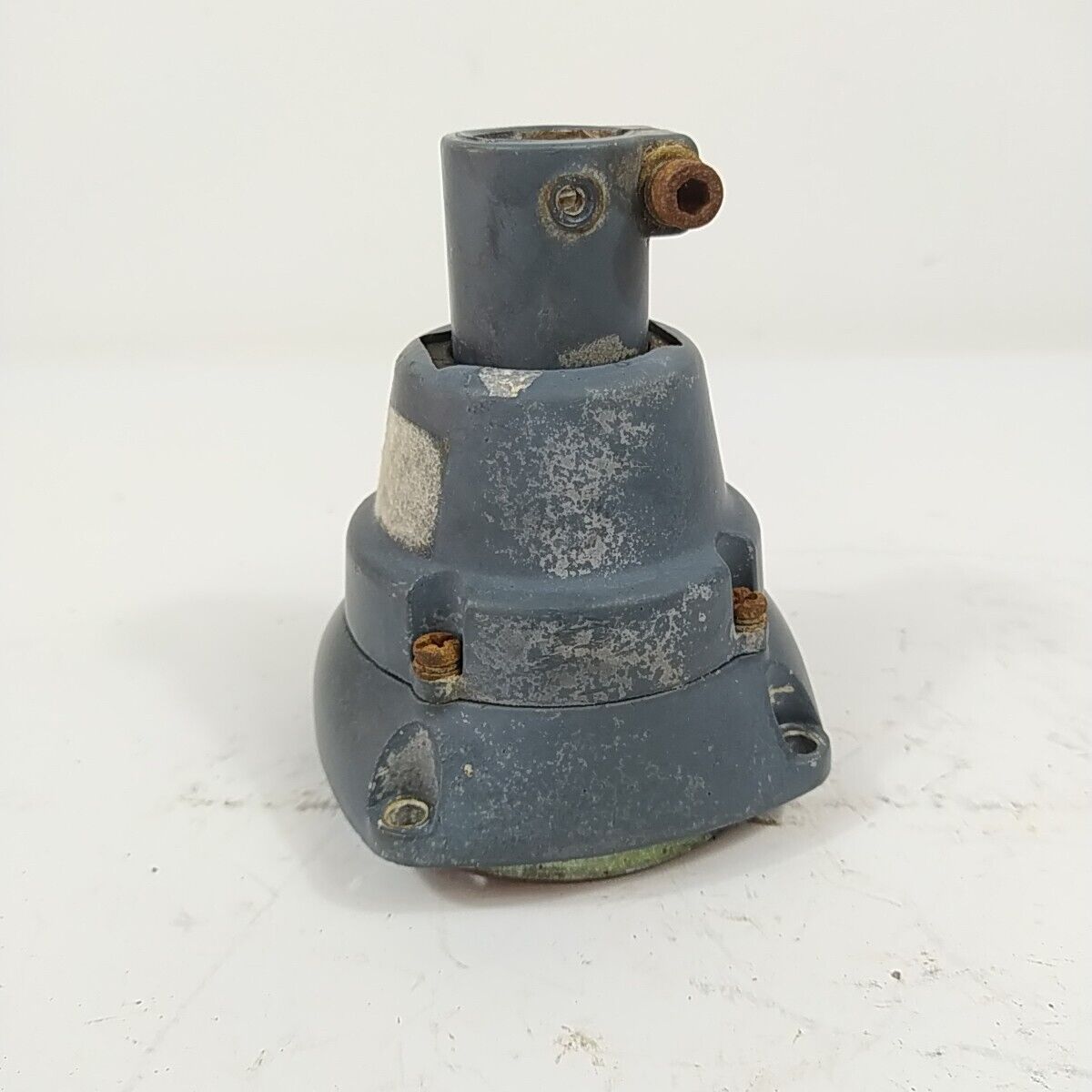 SUPPORTO E CAMPANA FRIZIONE PER DECESPUGLIATORE SOMEC SHT 40  SHT 34 