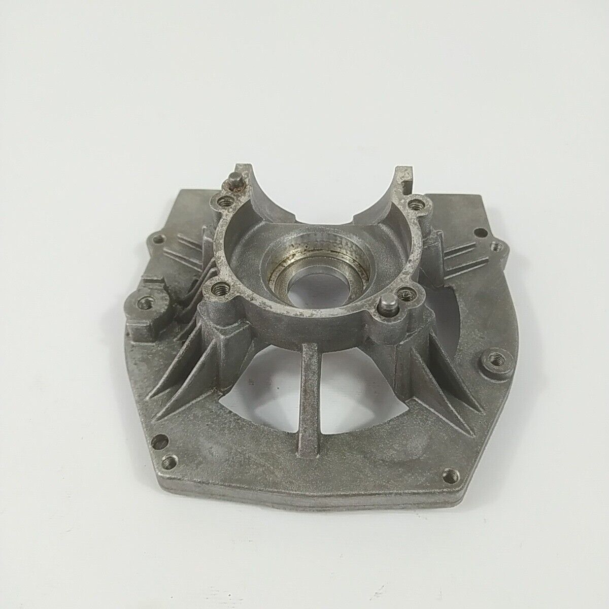 CARTER BASAMENTO VOLANO usato per decespugliatore OM 727 733 740 dynamac 433 440