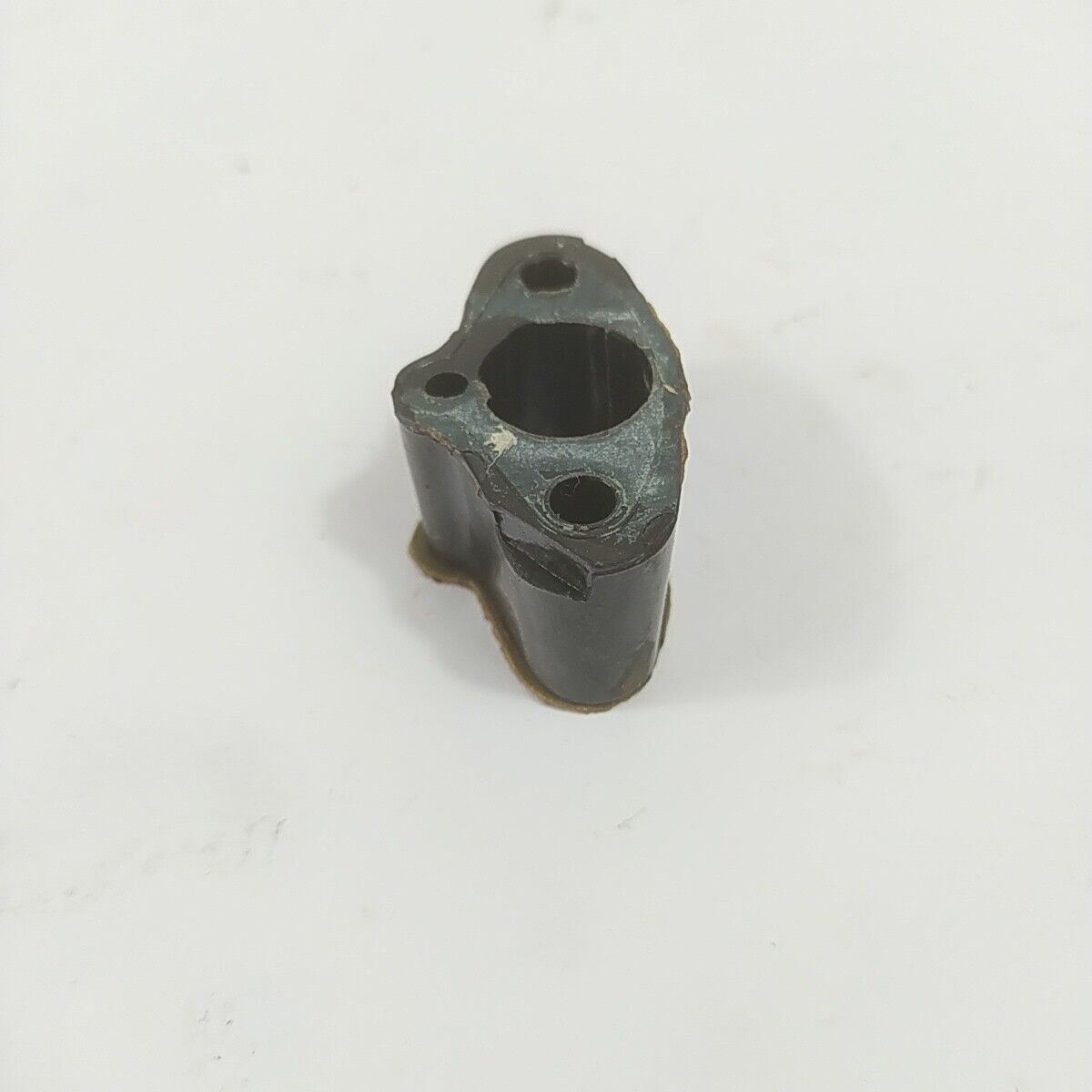 Ricambio FLANGIA RACCORDO CARBURATORE per motosega ALPINA CASTOR 41 usato