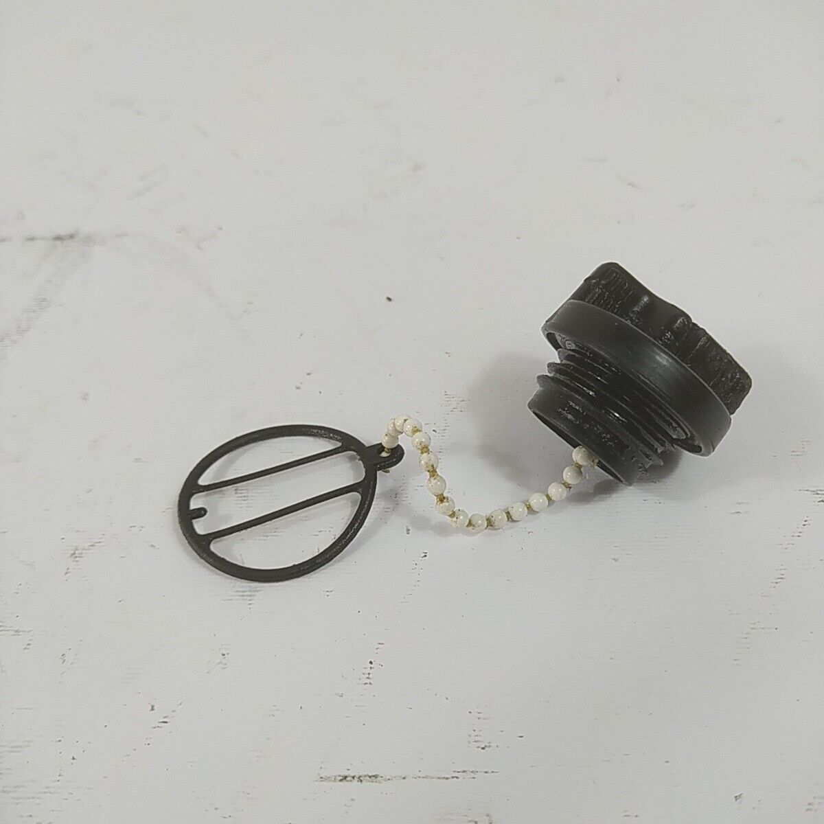 Ricambio per motosega CASTOR ALPINA 450 TAPPO SERBATOIO OLIO CATENA usato