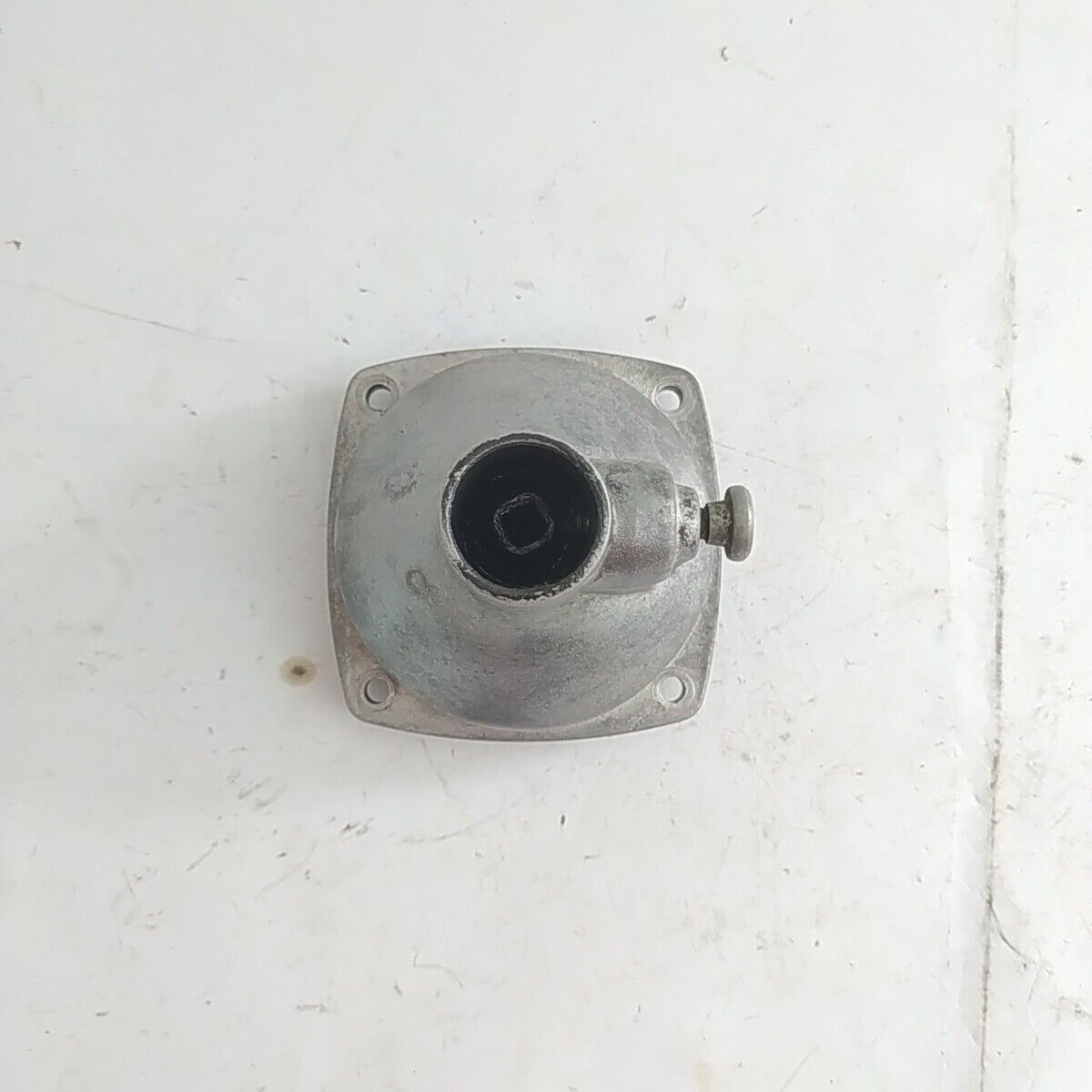 Ricambio cuffia SUPPORTO E CAMPANA usato per decespugliatore MARUYAMA 420 42