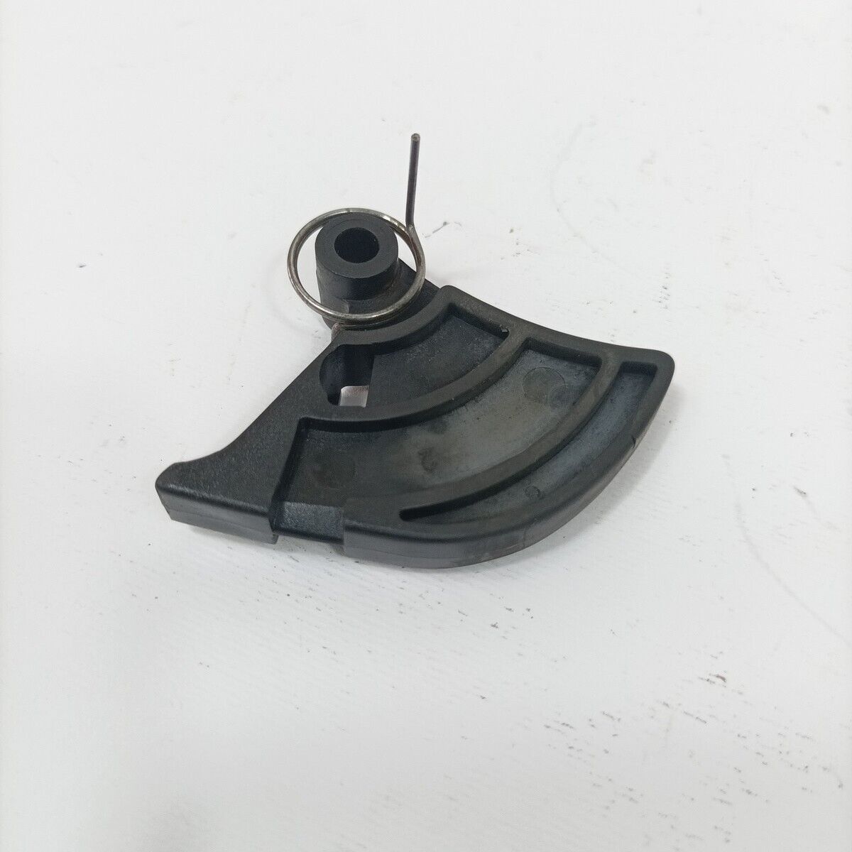 Ricambio usato COMANDI tasto ACCELERATORE leva GAS per motosega DOLMAR 116 si