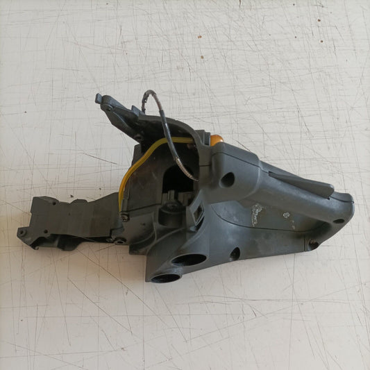 MANIGLIA impugnatura GAS MOTOSEGA MCCULLOCH CS35 VARIOLUX V-UCS 45 ricambi usati