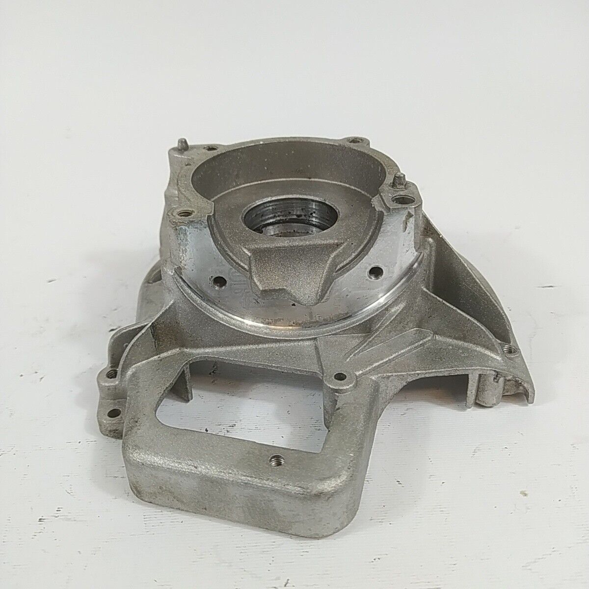 Ricambio usato BASAMENTO CARTER MOTORE decespugliatore Mcculloch ELITE 4200