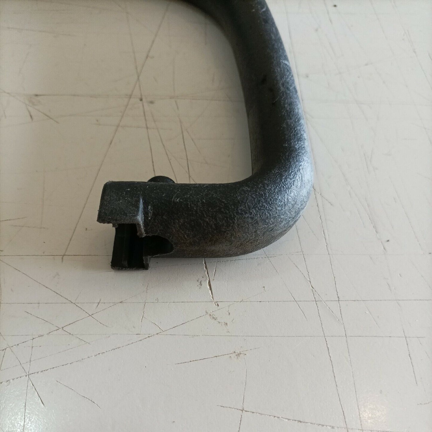 MANIGLIA manico superiore PER MOTOSEGA MCCULLOCH MACCAT 839 ricambi usati