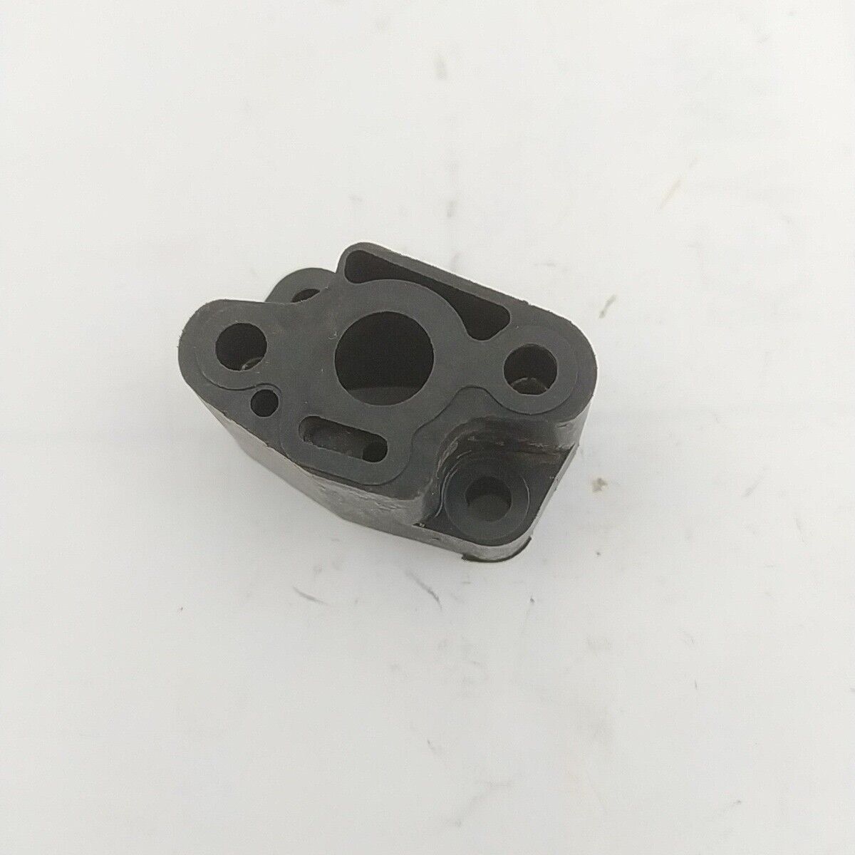 Ricambio FLANGIA COLLETTORE carburatore usato per decespugliatore MARUYAMA E 42