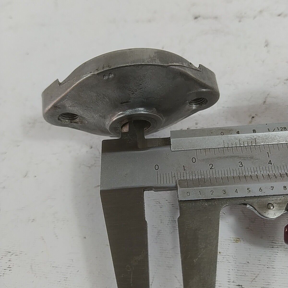 Ricambio DECESPUGLIATORE kawasaki kt 17 FRIZIONE TRASMISSIONE campana usato