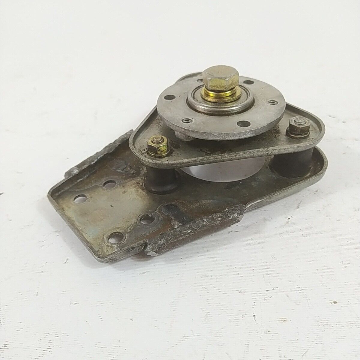 Ricambio DECESPUGLIATORE kawasaki kt 17 staffa SUPPORTO MOTORE A ZAINO usato