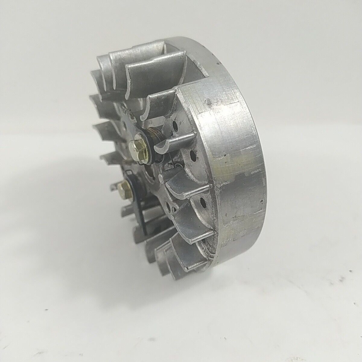 Ricambi per motosega ECHO CS-302 VOLANO MAGNETICO DI AVVIAMENTO ACCENSIONE usati