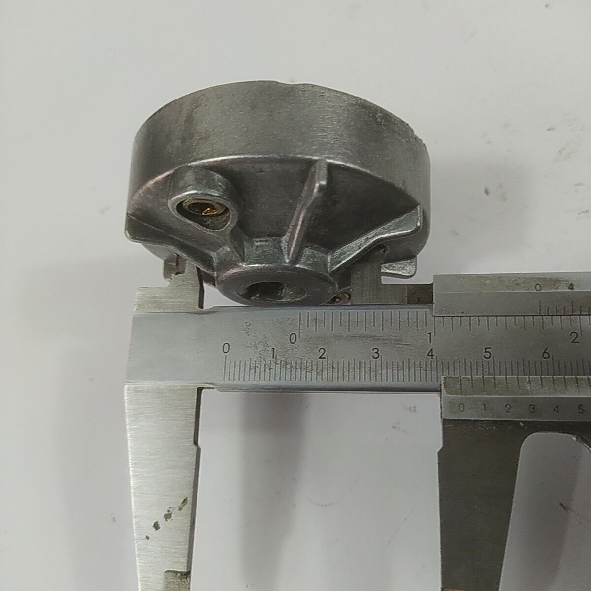 Ricambio per DECESPUGLIATORE ALPINA VIP 34 CRICCHETTO DI AVVIAMENTO usato 