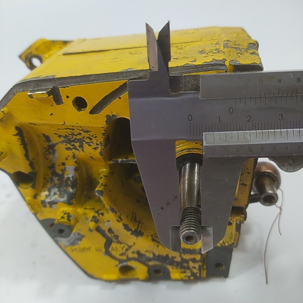 ricambi usati CARTER BASAMENTO ALBERO MOTORE per motosega ALPINA CASTOR prof 45 