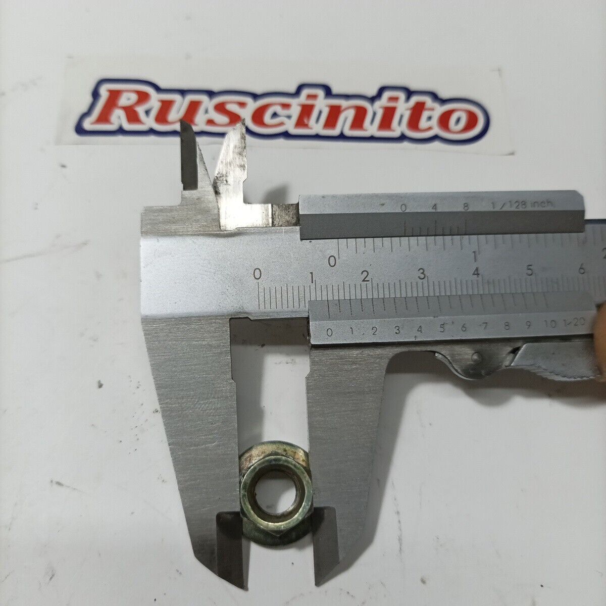 Ricambio DADO bullone ALBERO MOTORE Usato per decespugliatore Komatsu ZENOAH G3K