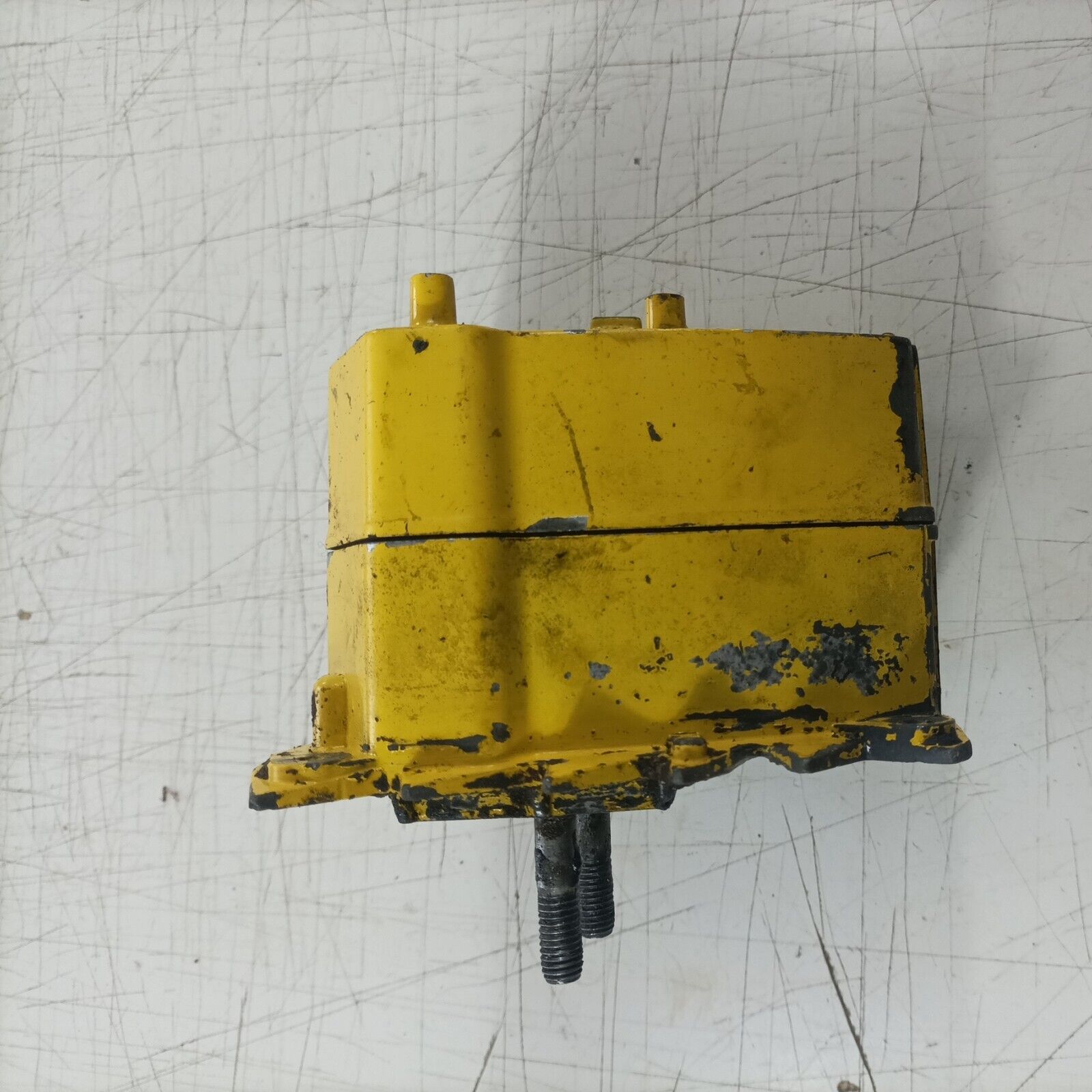 ricambi usati CARTER BASAMENTO CILINDRO PER MOTOSEGA ALPINA PROF castor  45