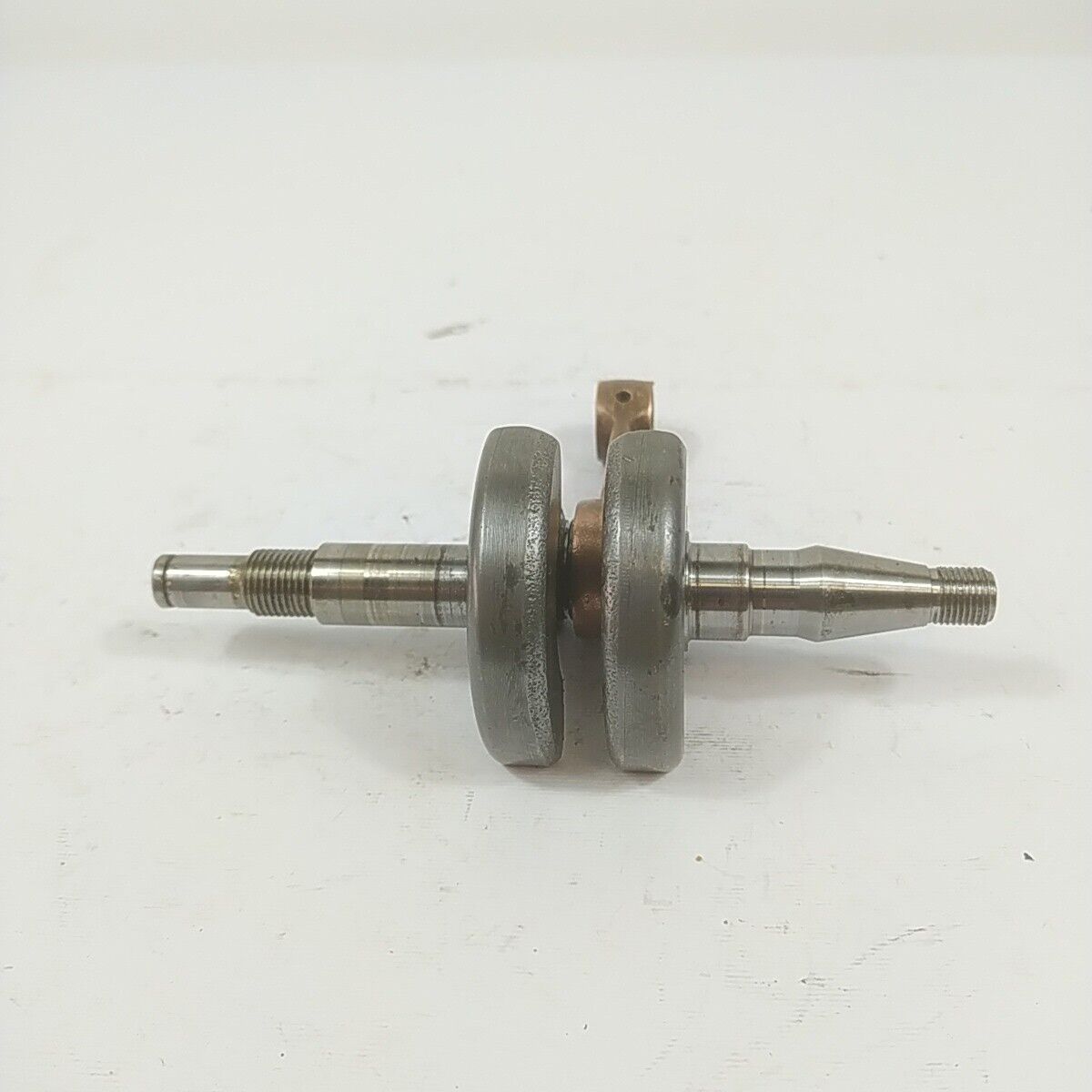 Ricambio ALBERO MOTORE ORIGINALE per motosega CASTOR CP 700 usato