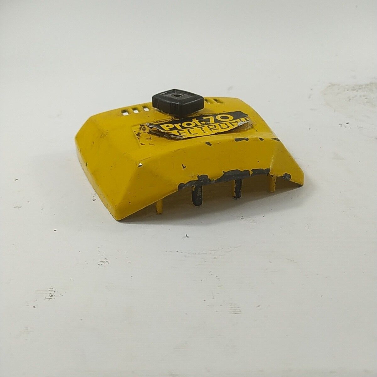 ricambio COPERCHIO FILTRO ARIA CARBURATORE Per motosega ALPINA PROF 70 usati