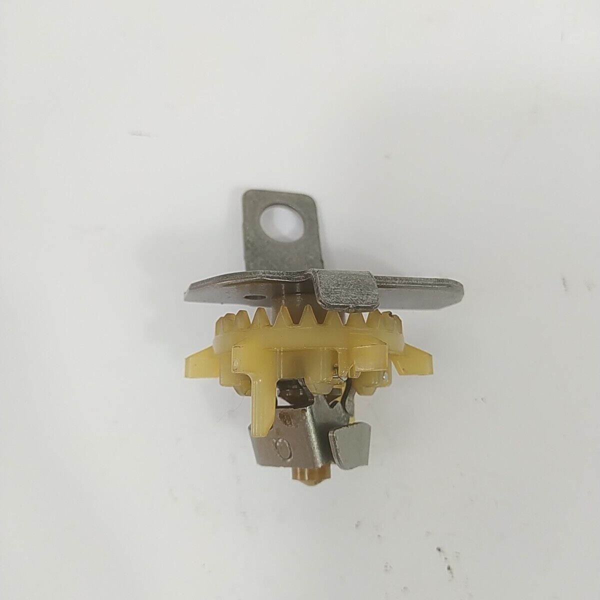 Ricambi valvola regolazione olio motore per rasaerba Briggs & Stratton 675 usato