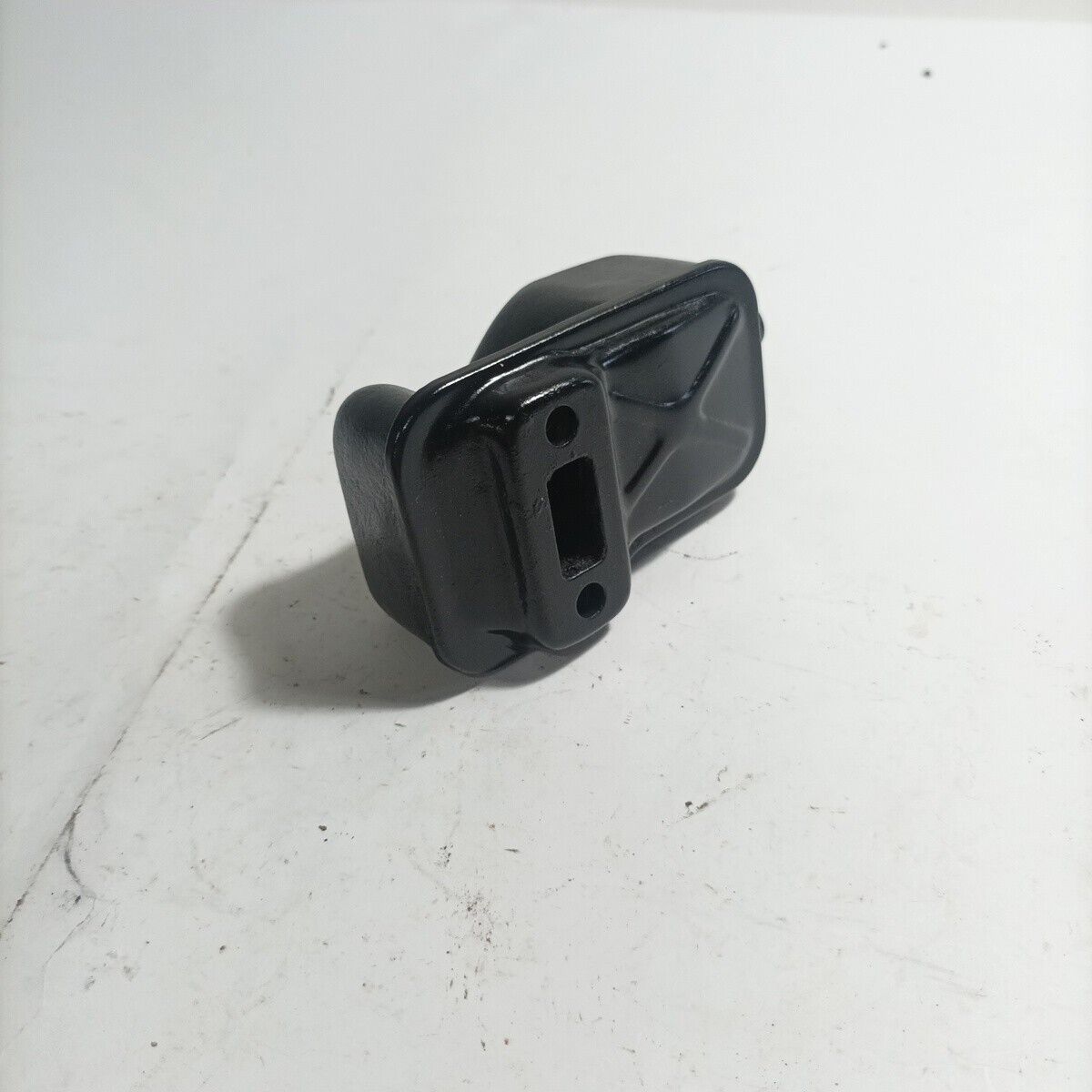 Ricambio MARMITTA SILENZIATORE Usato per decespugliatore Komatsu ZENOAH G2K