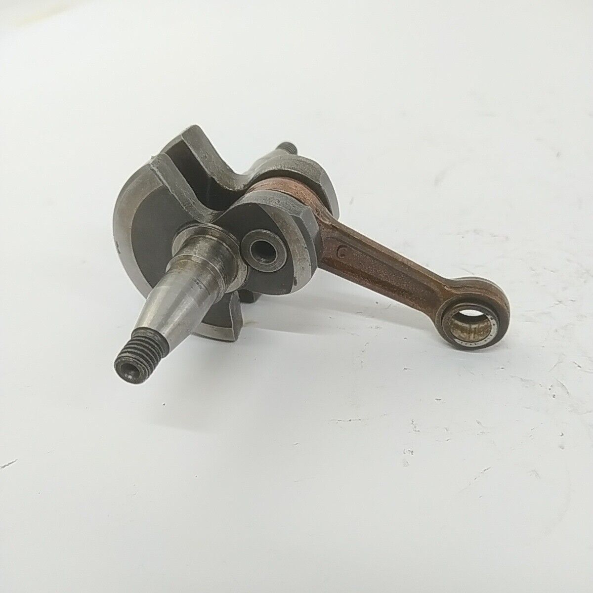 Ricambio usato ALBERO MOTORE originale decespugliatore Mcculloch ELITE 4000 3500