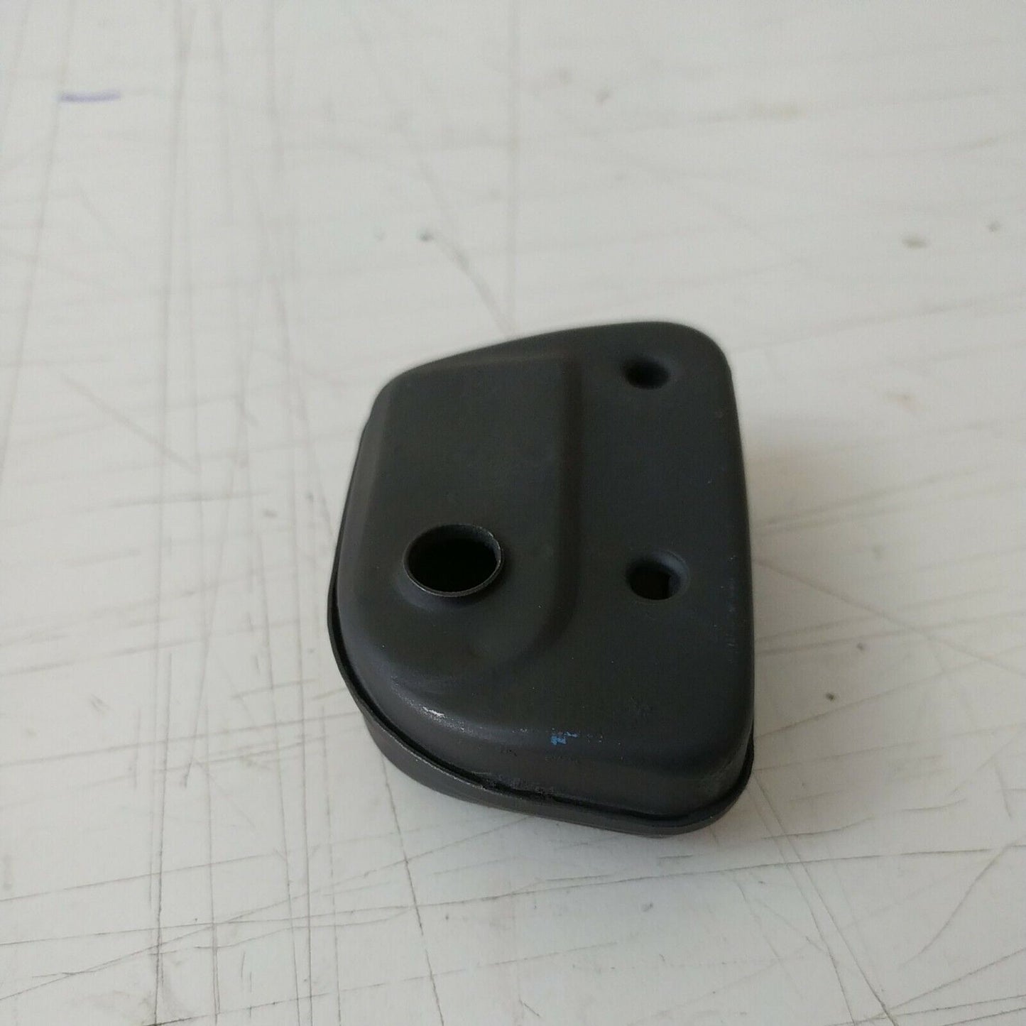 marmitta SCARICO SILENZIATORE MOTOSEGA OLEOMAC 931 932 EFCO 131 ricambi usati