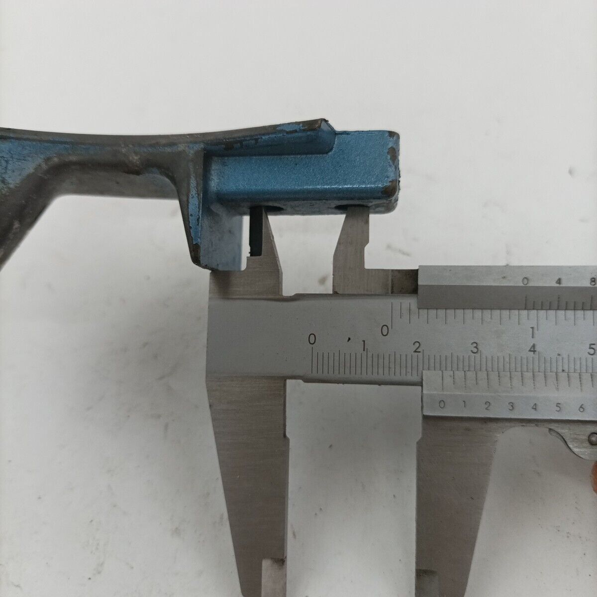 Ricambio SUPPORTO MANIGLIA impugnatura Superiore MOTOSEGA HOMELITE XL - 12 usato