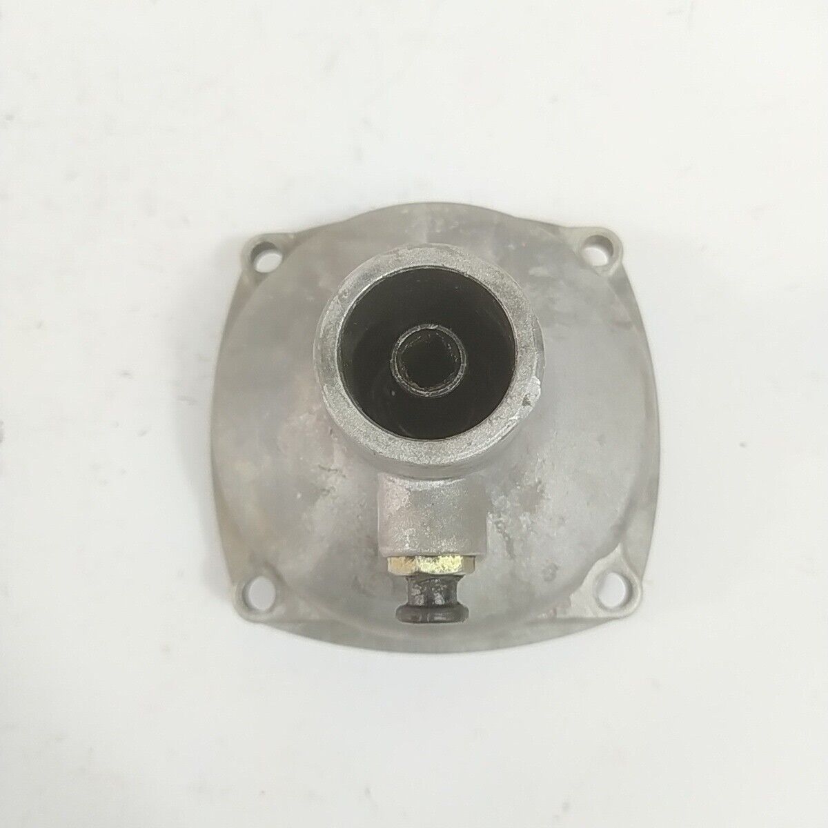 Ricambio CARTER SUPPORTO COPERCHIO CAMPANA usato per decespugliatore ZENOAH G43L