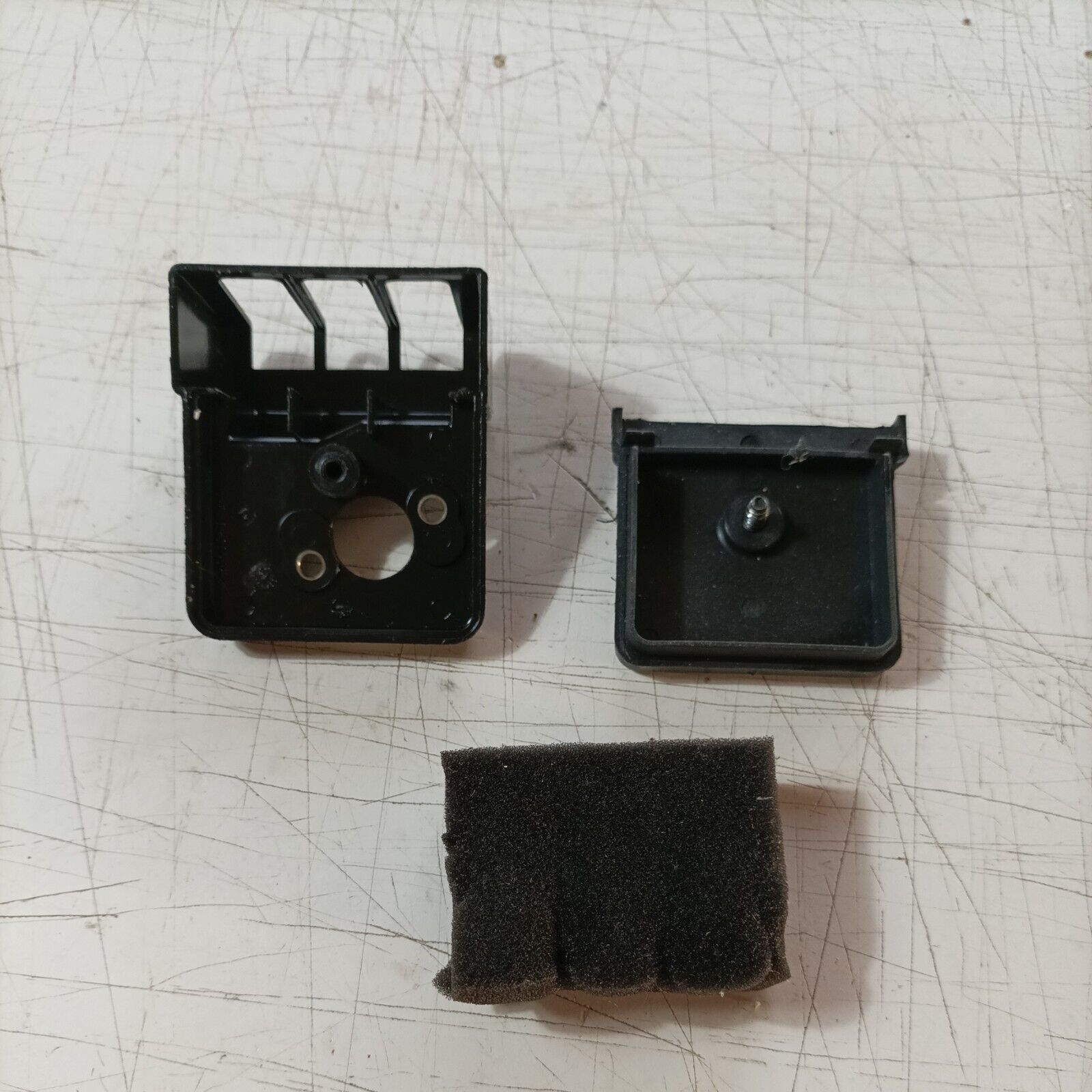 SCATOLA filtro aria PER MOTOSEGA KENDO CHAIN SAW 38Cc  CS38 ricambi usati