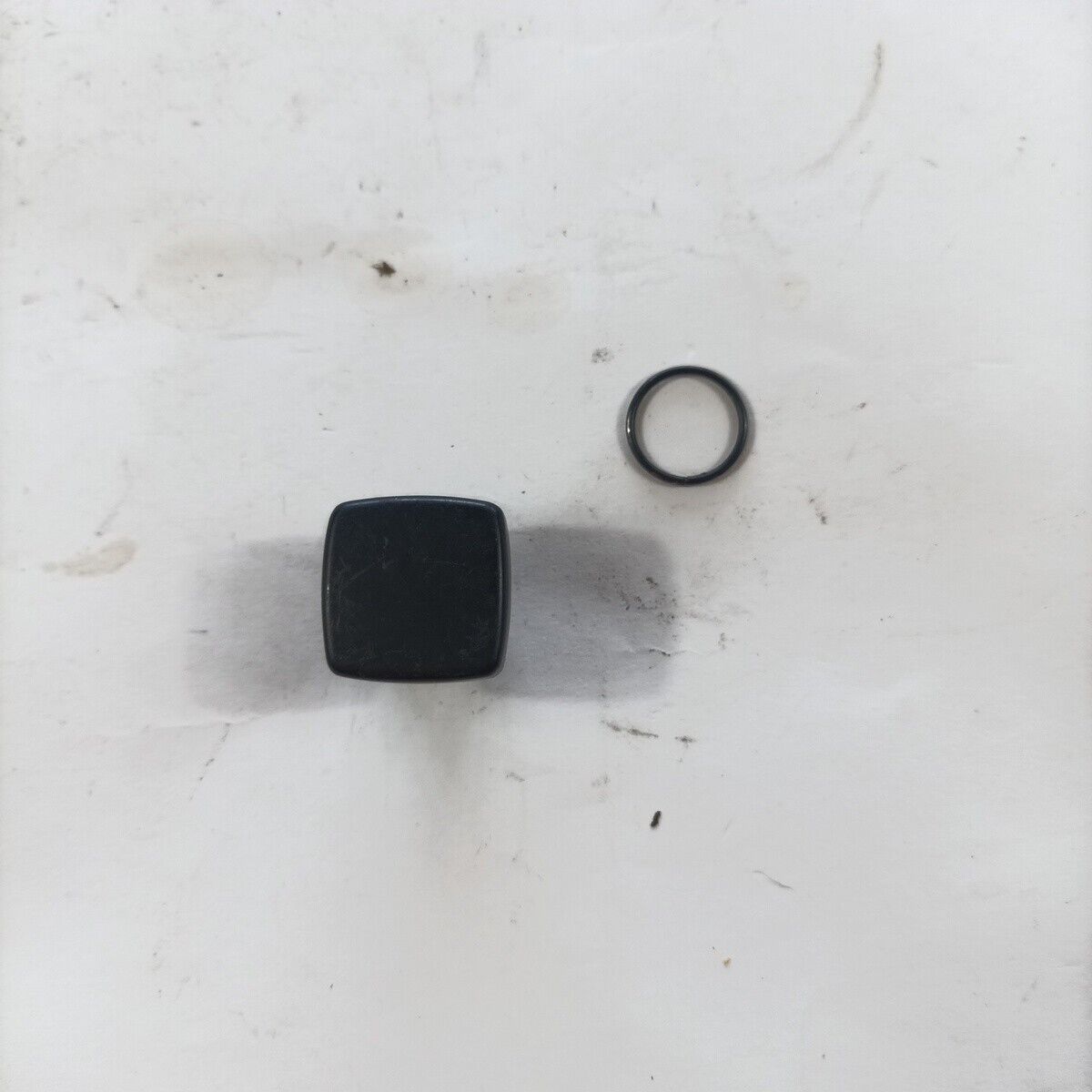 TAPPO VITE COPERCHIO filtro dell'aria PER MOTOSEGA MCCULLOCH PRO MAC 700 usato