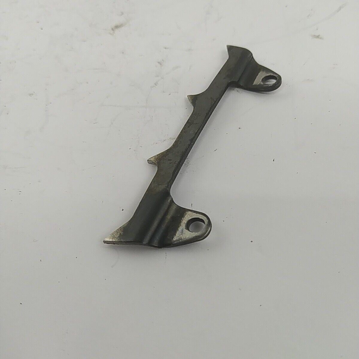 Ricambio usato ARTIGLIO ARPIONE BARRA CATENA per MOTOSEGA Echo 330 EVL