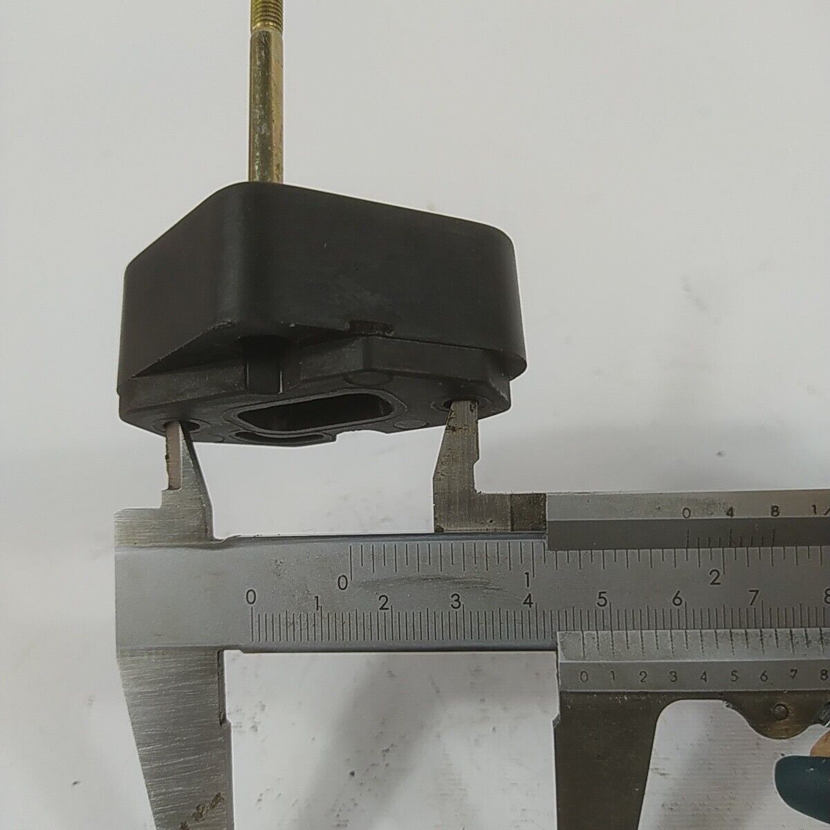 Ricambio FLANGIA COLLETTORE usato per decespugliatore MITSUBISHI MARUYAMA