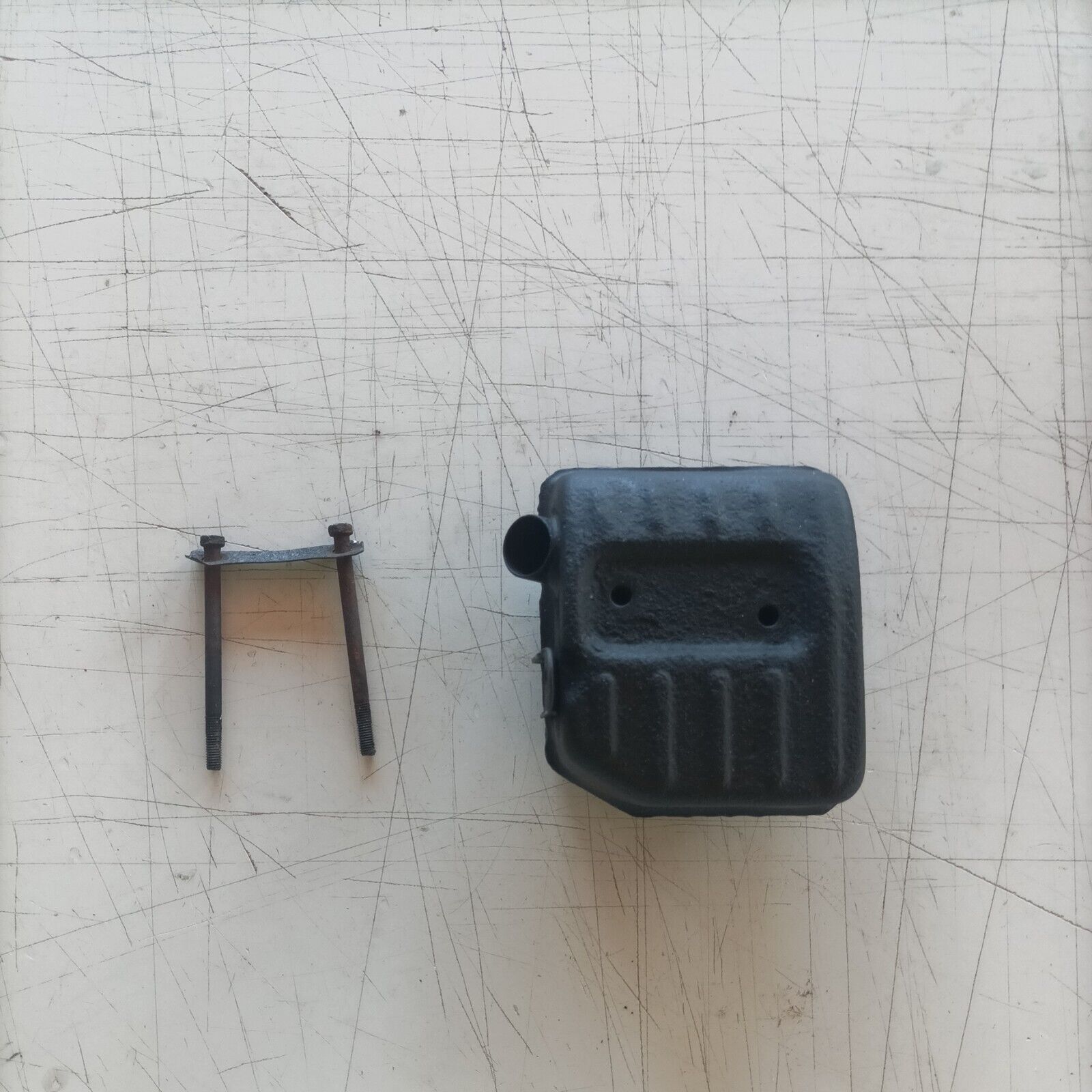 MOTOSEGA OLEO MAC 350 A SUPER MARMITTA terminale SILENZIATORE ricambi usati