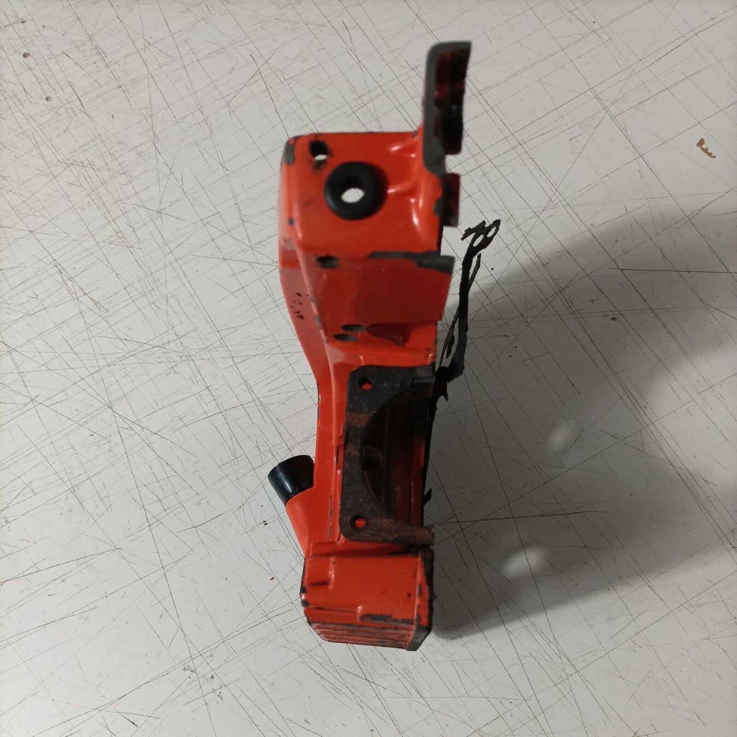 CARTER BASAMENTO CILINDRO LATO VOLANO TELAIO PER MOTOSEGA CASTOR C70 ALPINA A70