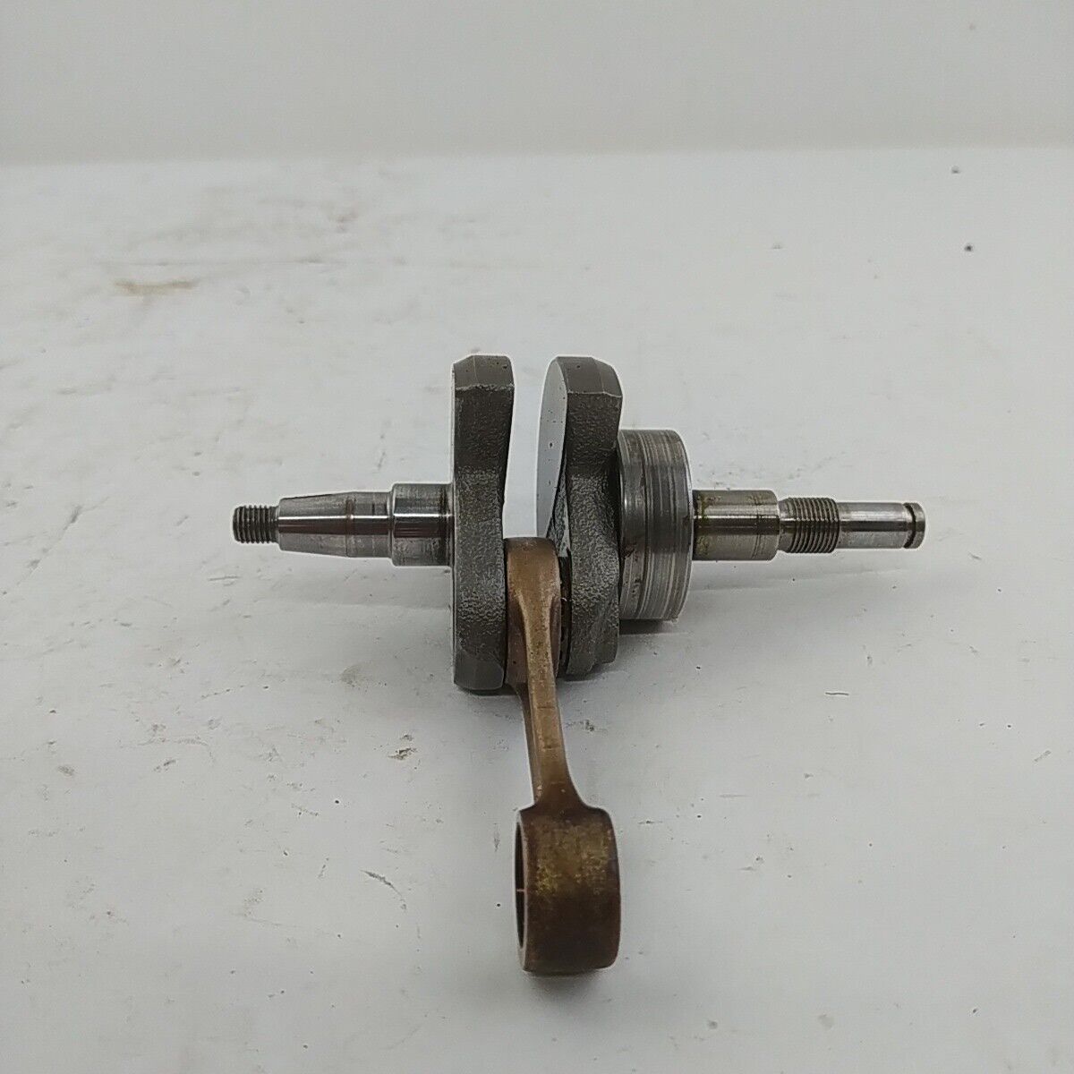 ricambio ALBERO MOTORE ORIGINALE usato per motosega STIHL 038 AV Super