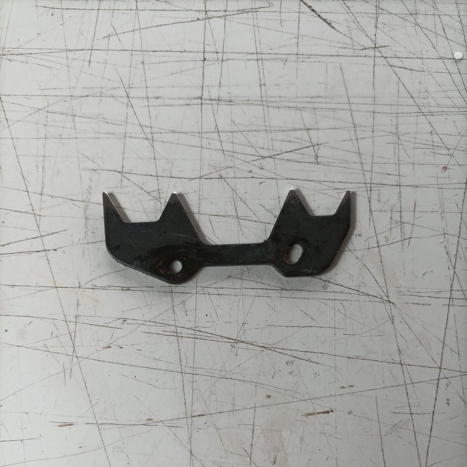 ARPIONE ROSTRO lama taglio PER MOTOSEGA HUSQVARNA 51 55 ricambi usati