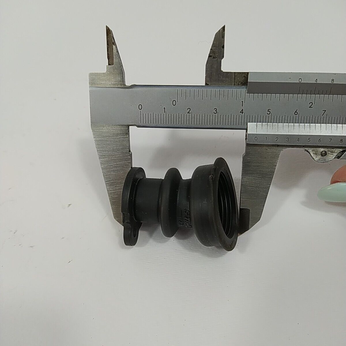 COLLETTORE aspirazione CARBURATORE per motosega STIHL 025 ricambi usati