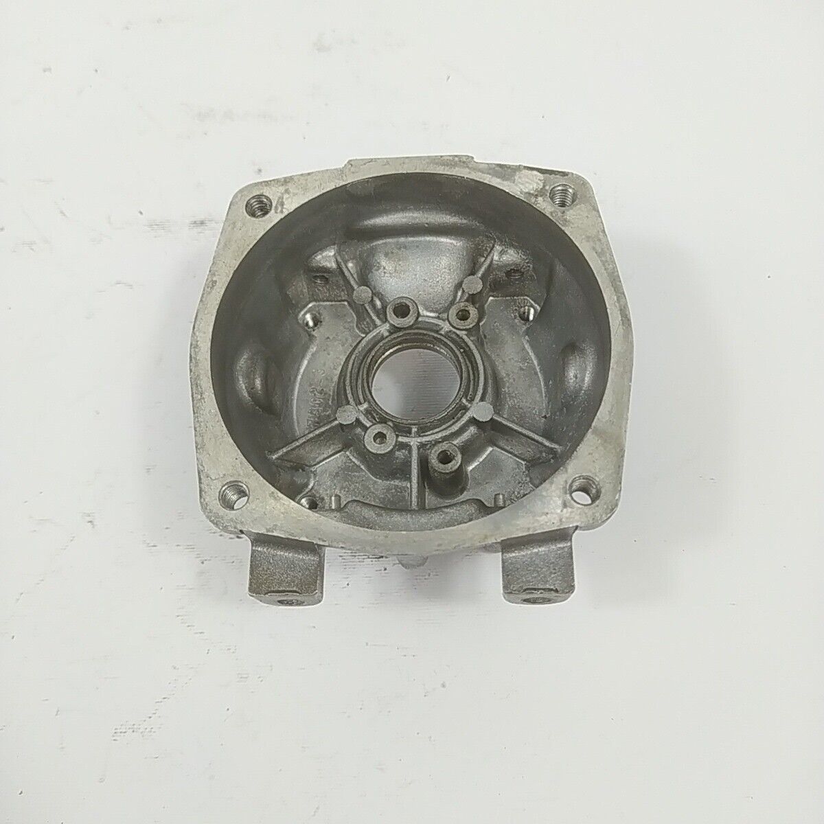 Ricambio usato CARTER BASAMENTO CILINDRO per decespugliatore MITSUBISHI T200