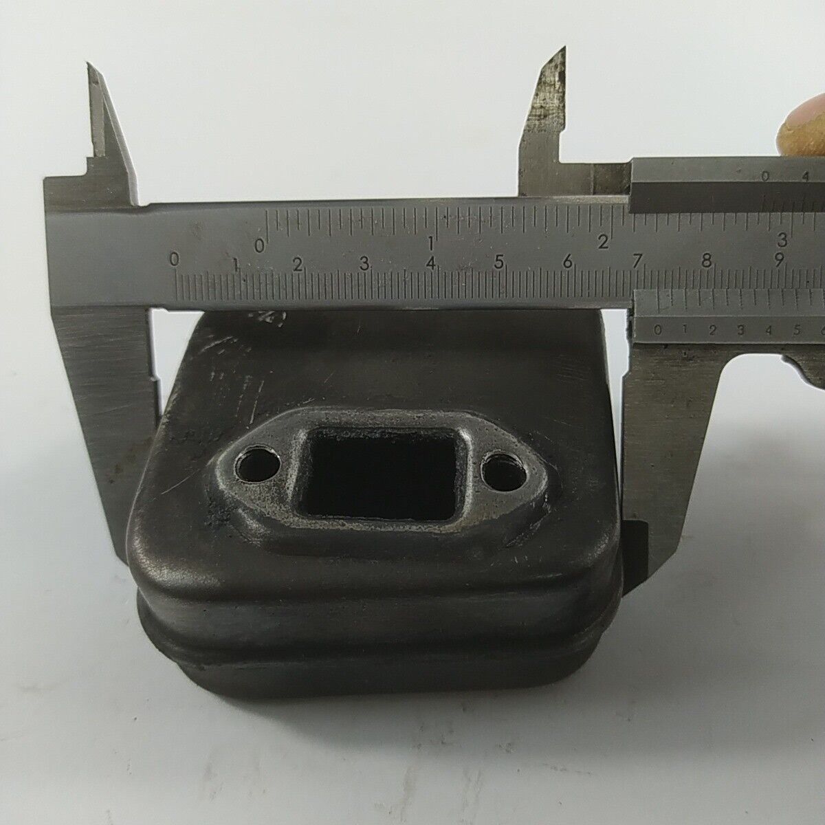 Ricambi MOTOSEGA EFCO BLITZ 35 OLEOMAC usati MARMITTA SILENZIATORE DI SCARICO