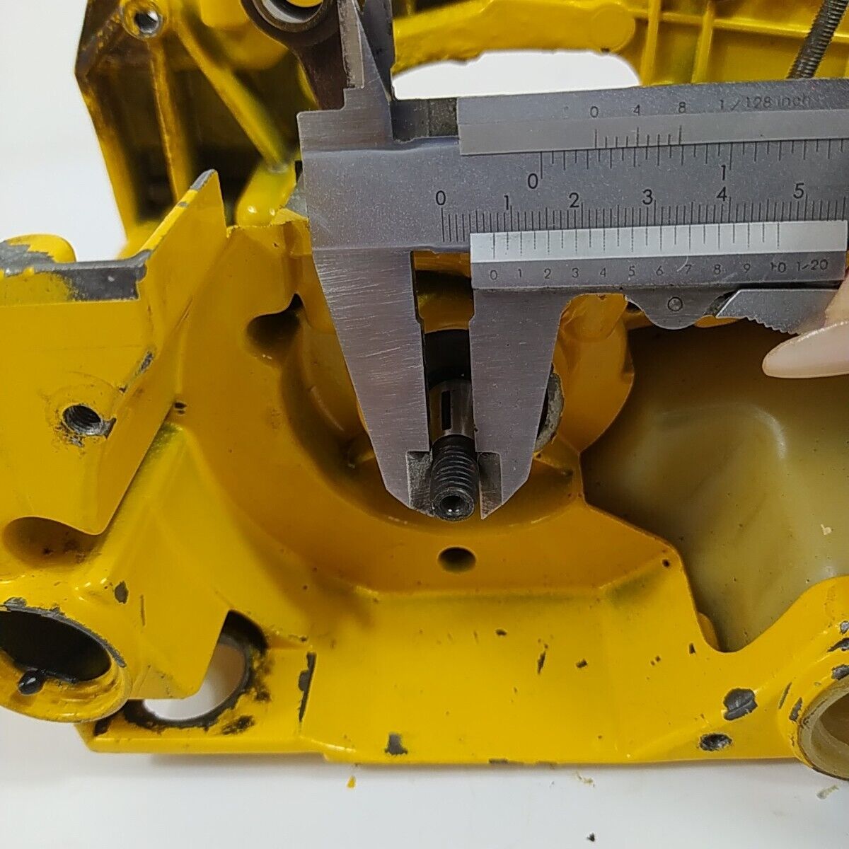 CARTER SERBATOIO carburante e albero motore MOTOSEGA MCCULLOCH PM 484 usato